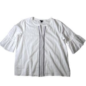 ANN TAYLOR NWT Blouse Women's L White Peasant Embroidered Ruffled Short Sleeve